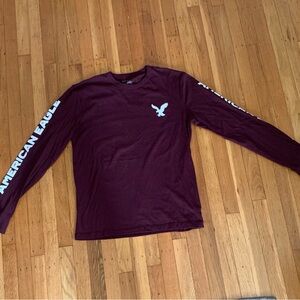 American Eagle long sleeve tee